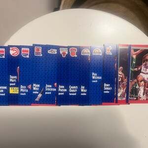 1991-92 Fleer Basketball Card Lot of 13